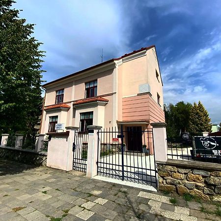 Pension Moravia Оломоуц Екстериор снимка